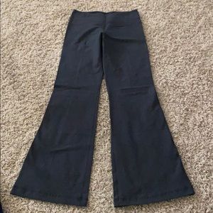 Women’s Lululemon Grey Yoga Pants